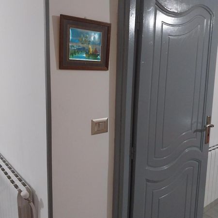 Silverwood Tunis Bagian luar foto
