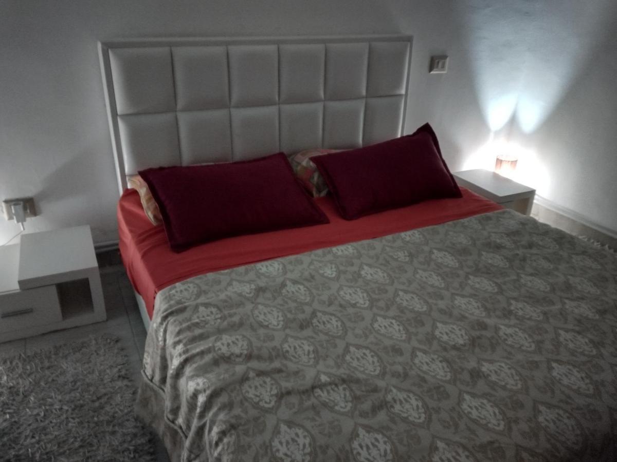 Silverwood Tunis Bagian luar foto